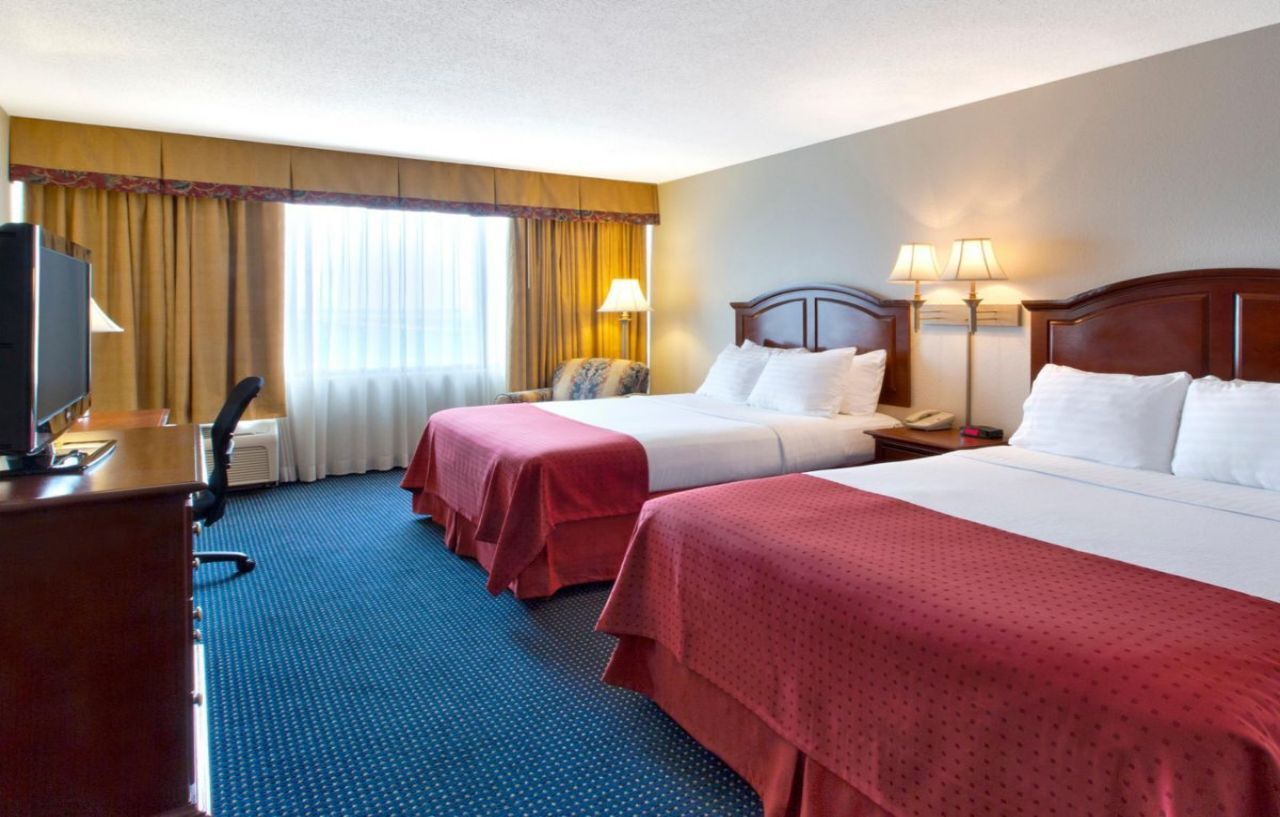 Wyndham Houston Hobby Airport Hotel South Houston Exterior photo